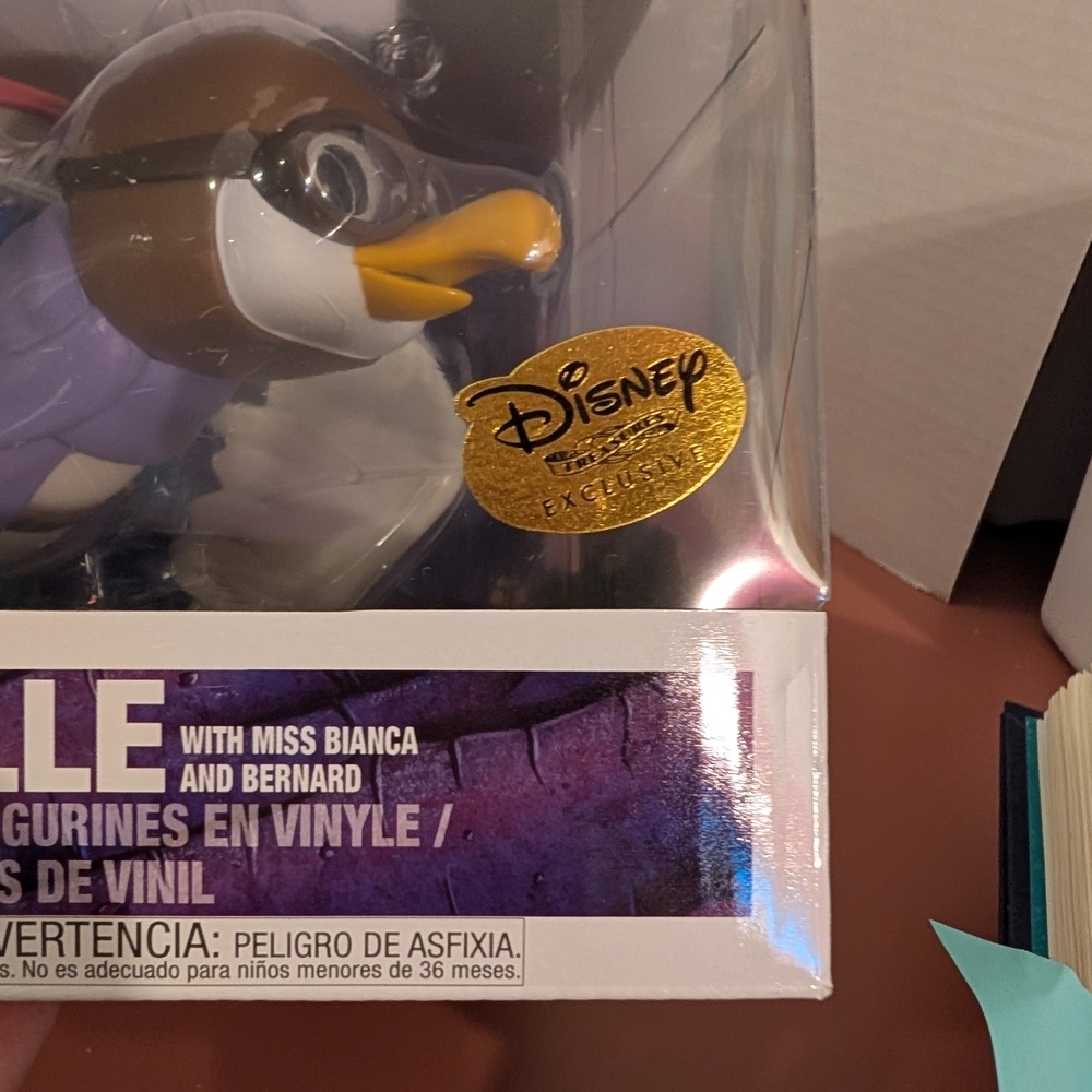 Funko Pop! Rides: The Rescuers - Orville with Miss Bianca & Bernard Vinyl Figure - Picture 10 of 11